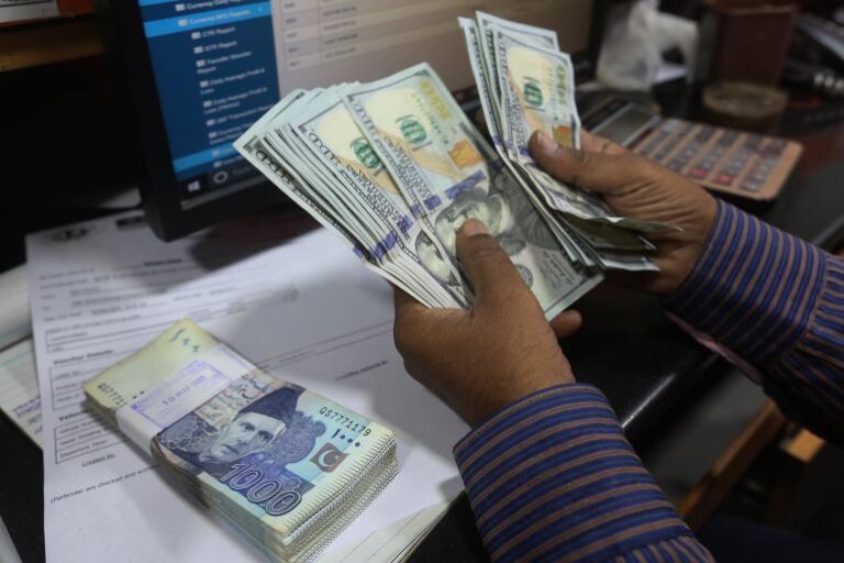 Imran Khan Struggles in Remittance Battle with Pakistan Govt