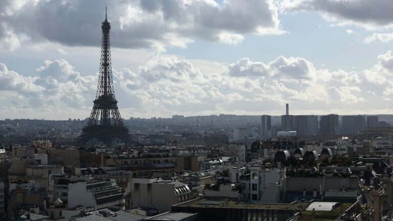 Paris Hotel