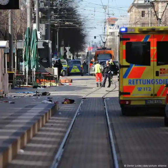 Police Operation in Mannheim After Car Hits Crowd