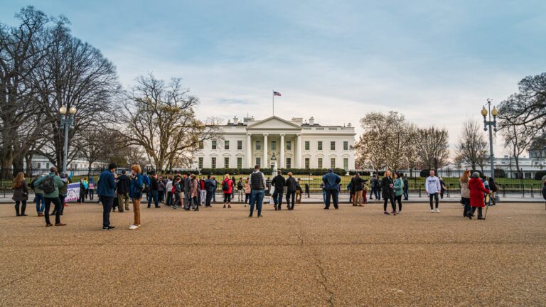 Secret Service Shoots Armed Man After Confrontation Near White House