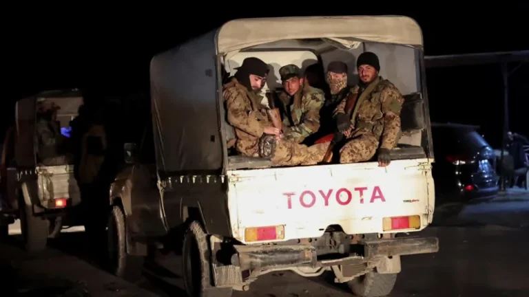 Forces linked to Syria’s new rulers have engaged in heavy fighting with fighters loyal to deposed President Bashar al-Assad in a coastal area of the country.