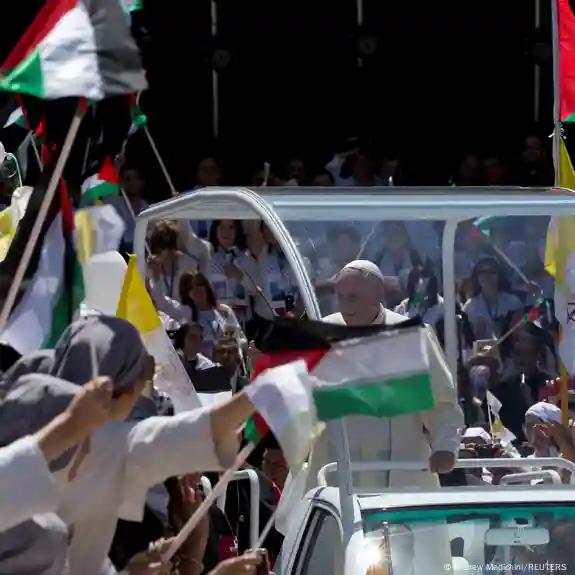 Pope mobile to become mobile clinic for Gaza’s children