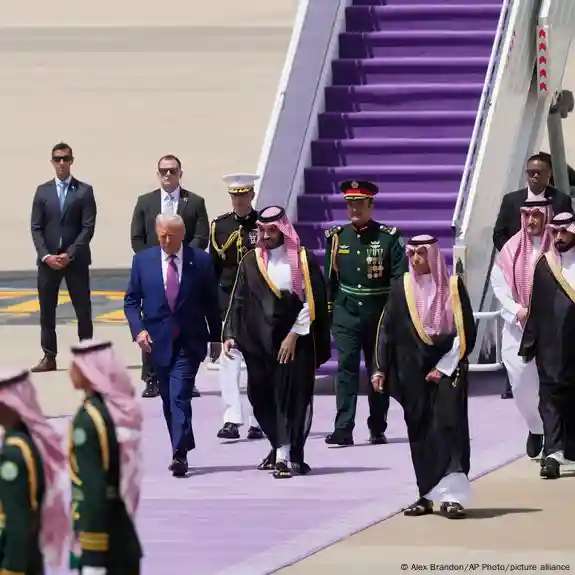 US updates: Trump in Saudi Arabia on Middle East trip.