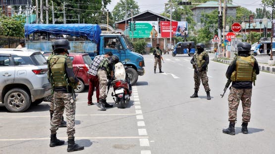 Fragile ceasefire holds between India, Pakistan as Trump offers more help
