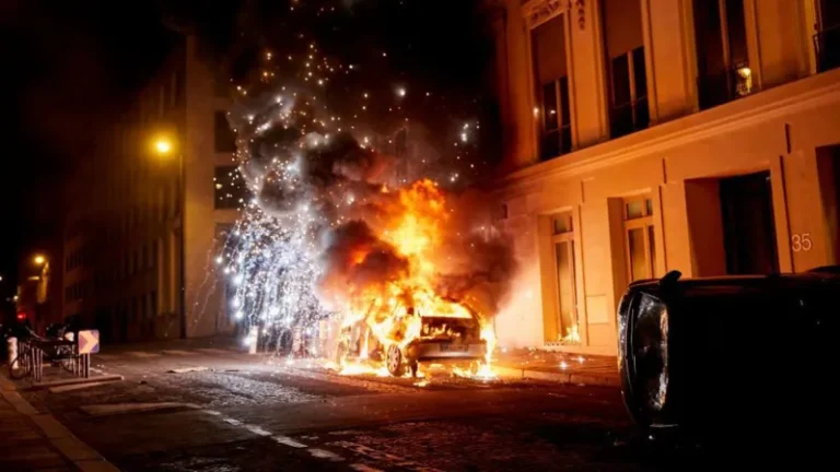 Clashes in Paris as PSG fans celebrate Champions League win”