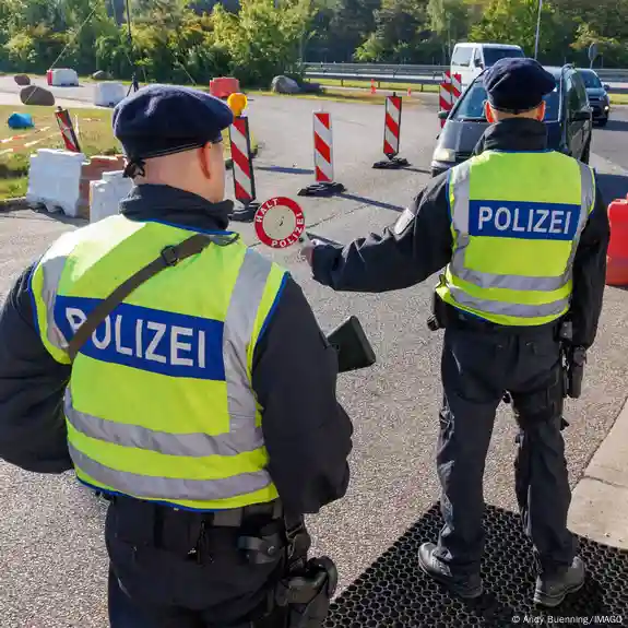German court rules turning away asylum-seekers unlawful