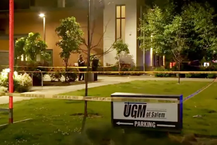 Multiple people injured in stabbing in Salem, Oregon, police say