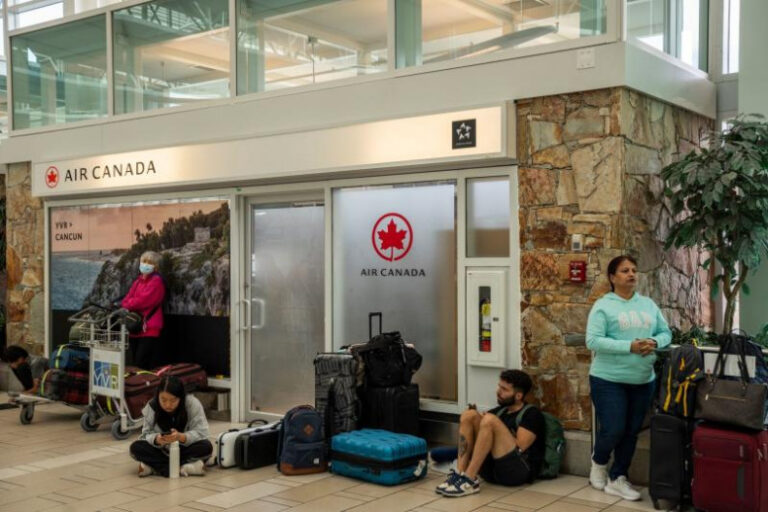 MONTREAL – Air Canada’s striking flight attendants on Sunday refused a government-backed labor board’s order to return to work.