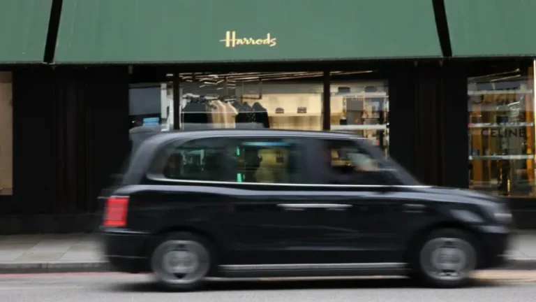 Harrods: Hackers contact firm after 430,000 customer records stolen” Luxury department store